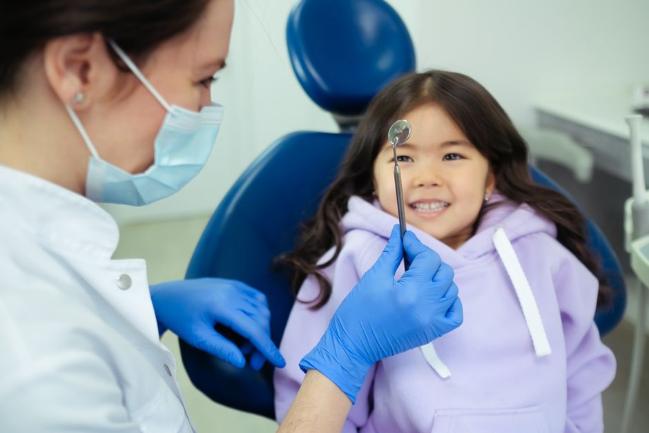 Smiling child at a friendly dental check-up